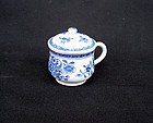 Chinese export blue and white pot de crème