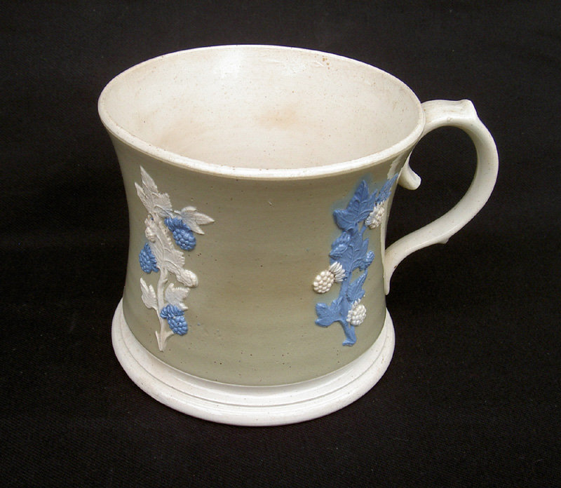 Large tankard, drab coloured and sprigged, early 19th c, English
