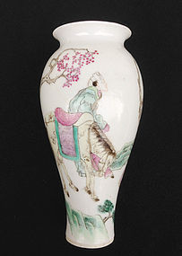 Chinese Republic period semi-eggshell Famille rose vase