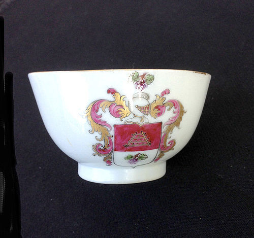 Armorial tea or wine bowl, 18th century
