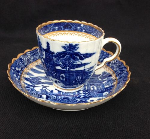 Caughley soft paste blue and white cup and saucer, 18th c