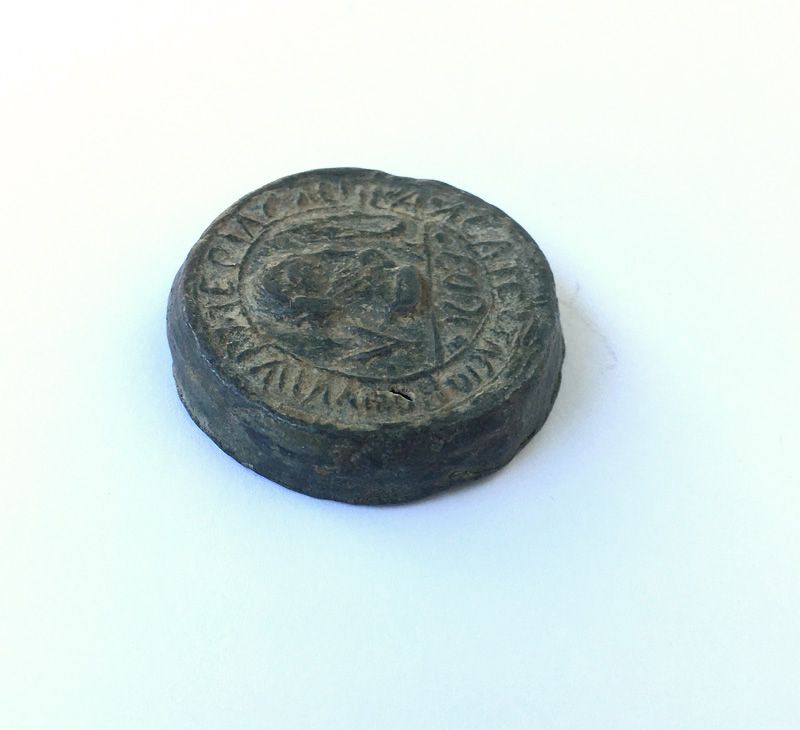 Lead seal for a Venetian Theriac capsule / jar, 17th century