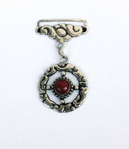 Bernhard Hertz Danish Skonvirke silver brooch with a carnelian