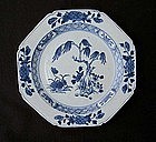 Chinese Export blue and white octagonal plate