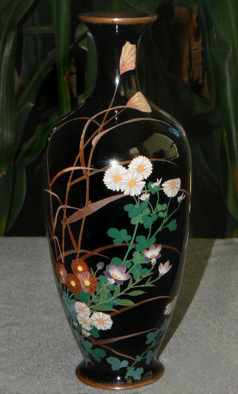 Fine Japanese Cloisonne Vase - Golden Age
