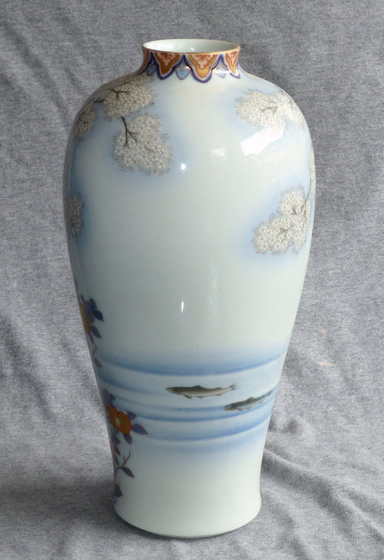 Fine Japanese Imari Porcelain Vase - Fukagawa