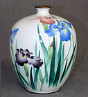 Beautiful Japanese Cloisonne Wireless Enamel Vase signed Kumeno