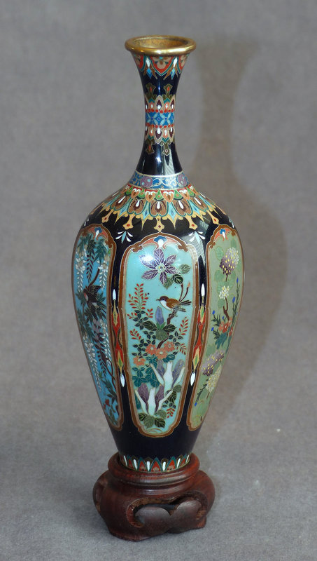 Excellent 6-Panel Japanese Cloisonne Enamel vase by Ota