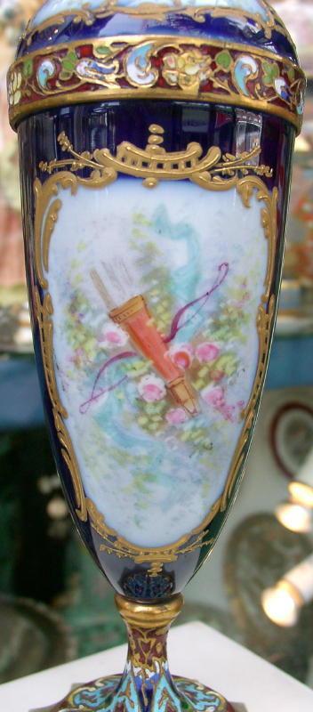 Splendid French Sevres vase
