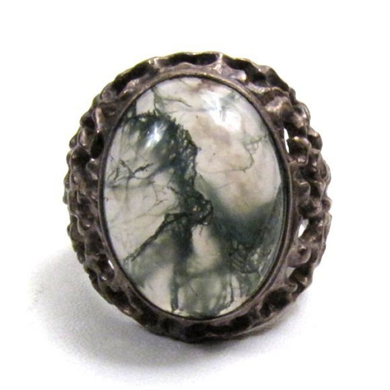 Stunning Vintage Moss Agate and Silver Ring