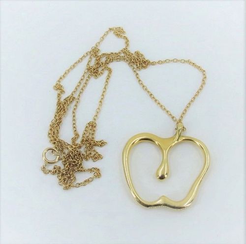 Tiffany & Co. Elsa Peretti apple pendant chain necklace large 18k gold