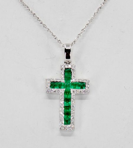 Colombian emerald cross pendant necklace in 18k gold