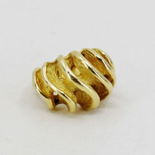 Henry Dunay heavy sculptural ring in 18k yellow gold
