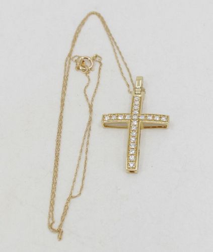 Diamond cross pendant necklace in 14k yellow gold