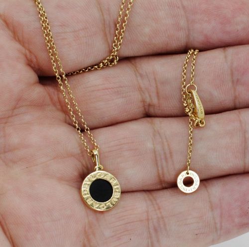 Bvlgari Bulgari 18k gold black onyx necklace