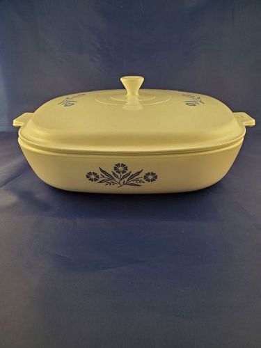 Corning Ware 10 inch Skillets with Solid Cornflower Cover