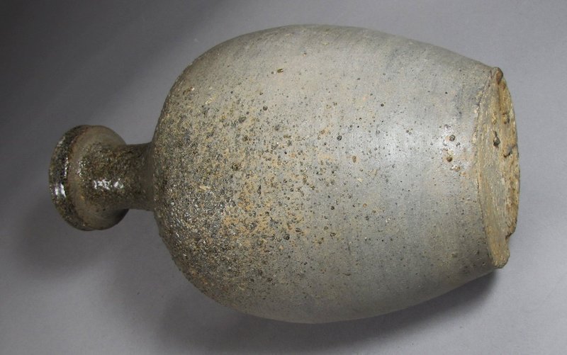 An Early Koryo Beatiful Natural Green Ash glazed Cup-Shape Bottle