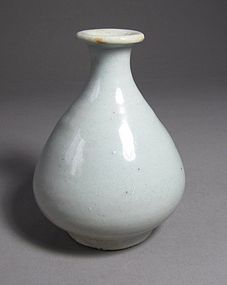 Rare and Fine Early White Porcelain Wine Bottle