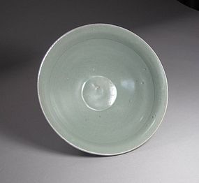 A Very Fine Reach Green Koryo Celadon  Bowl