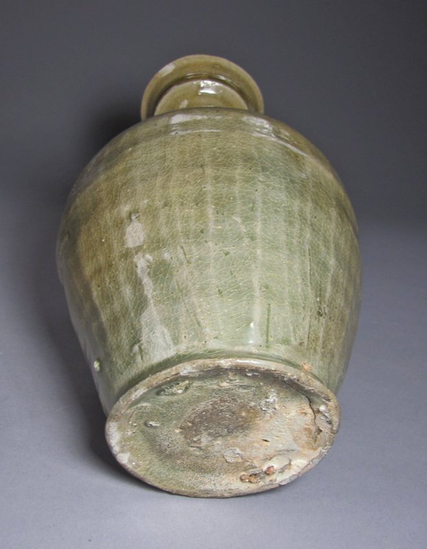 Fine Carved Koryo Greenish Celadon Bottle Vase