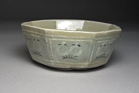 Finely Inlaid and Molded Celadon Octagonal Bowl-13th C.