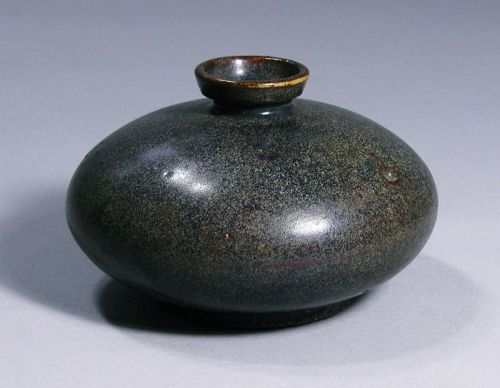 Extre Rare Goryeo (高麗) Black/Celadon Glaze Finished Oil Bottle-13th C.