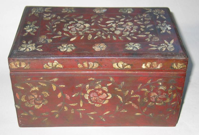 A Rare Inlaid Total Shark Skin Red Lacquered Box/Cover