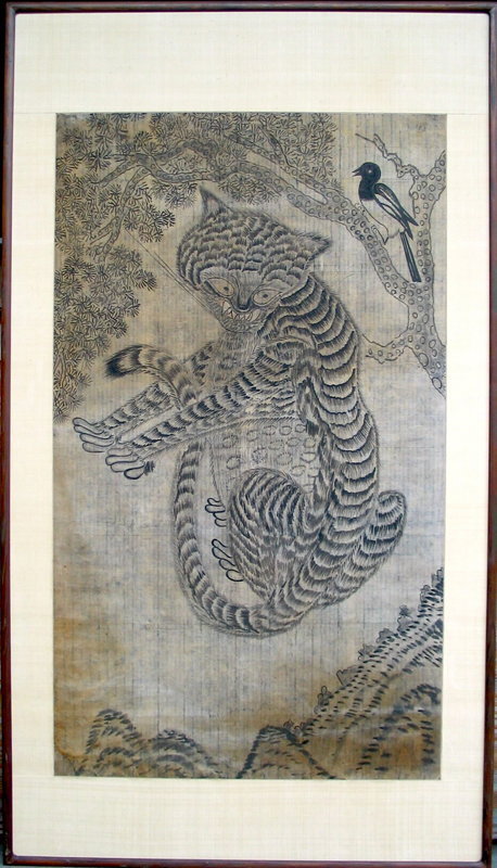 A Very Fine / Large Tiger and Magpie Painting: