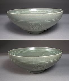 Very Fine Celadon Inlaid Deep Bowl -13th C.