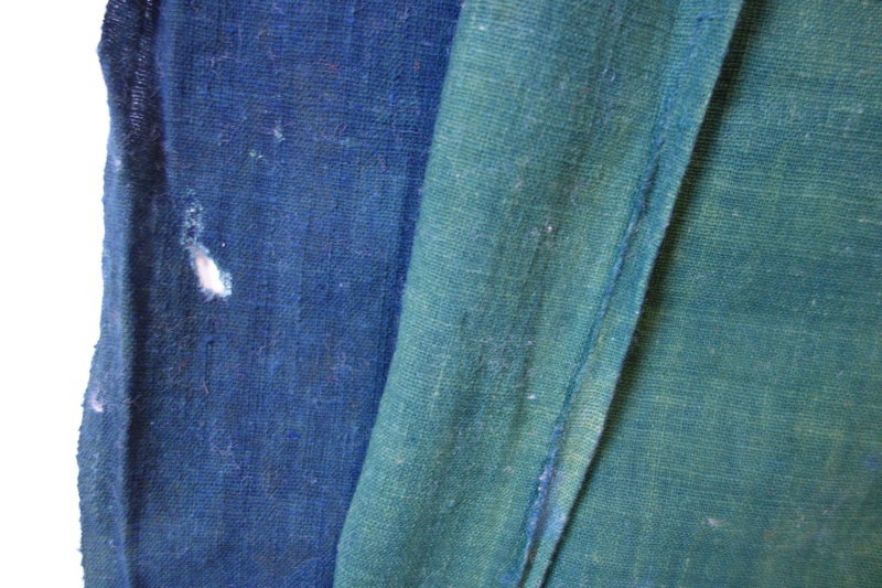 Japanese Antique Textile Cotton Futonji with Tsutsugaki Orizuru Design