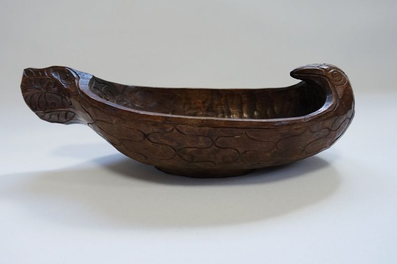 Japanese Vintage Mingei Ainu Wood Bowl Shikarinpah Folk Art
