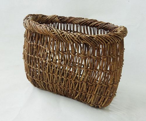 Japanese Vintage Folk Craft Basket Made of Akebi Vine