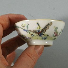 Chinese Wine Cup Dish Bowl with Butterfly, Marked Tongzhi