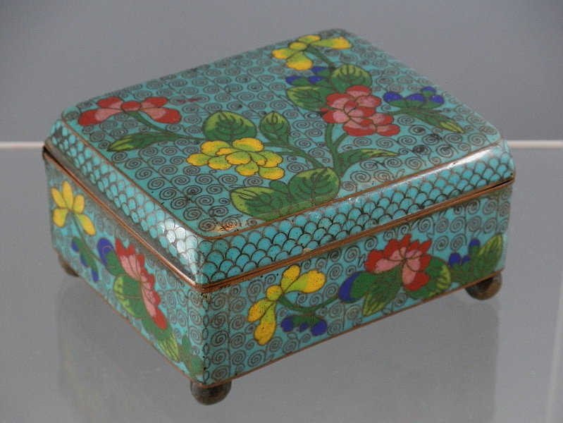 Vintage outlets Cloisonne Box