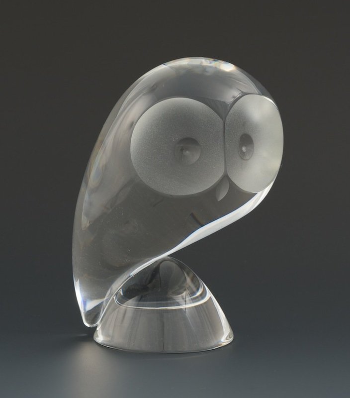 American Mid-Century Modern Stuben Art Glass Perched Crystal Owl