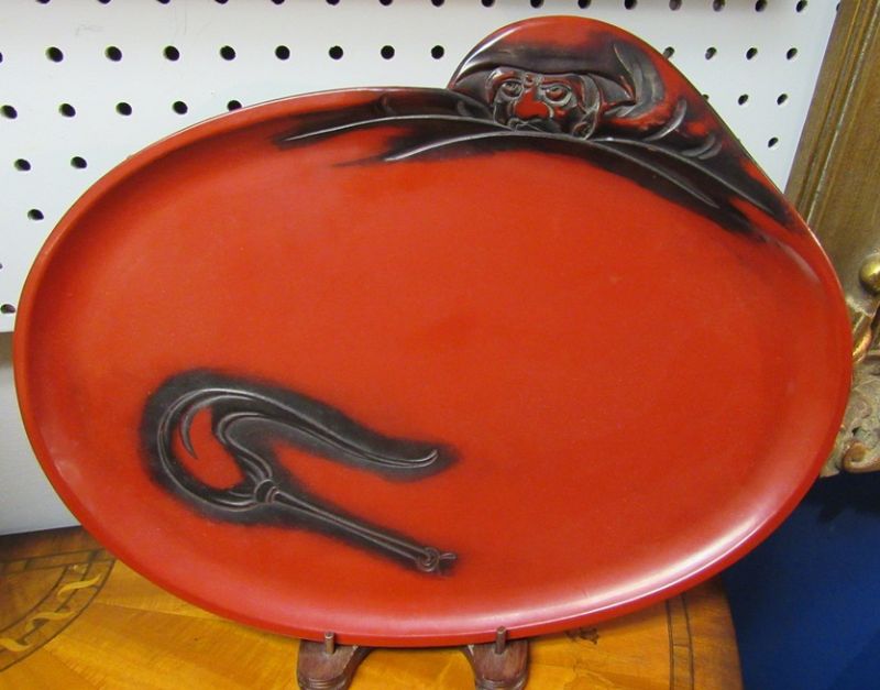 Japanese Red Lacquer Daruma Tray with Fly Whisk Hossu.