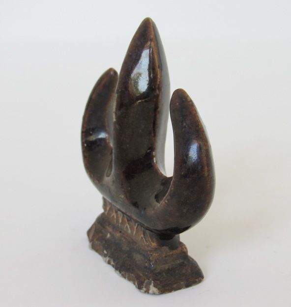 Old Chinese Brown Umber Scholar's Brush Rest