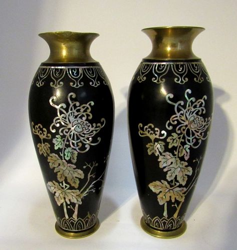 Pair of MOP Black Lacquer on Brass Vases, Shelling Casing