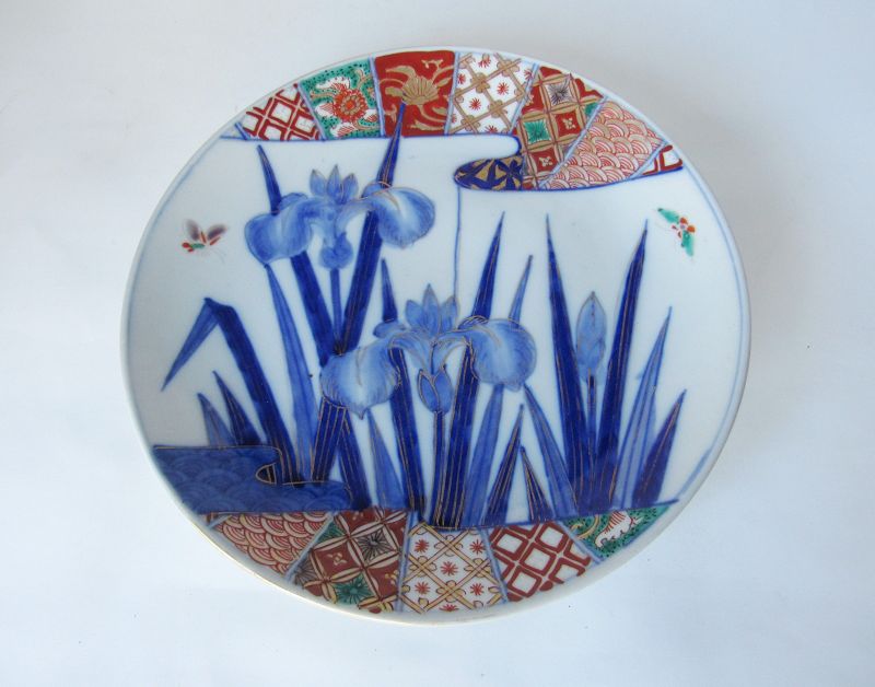 Japanese Porcelain Imari Plate with Iris, Meiji