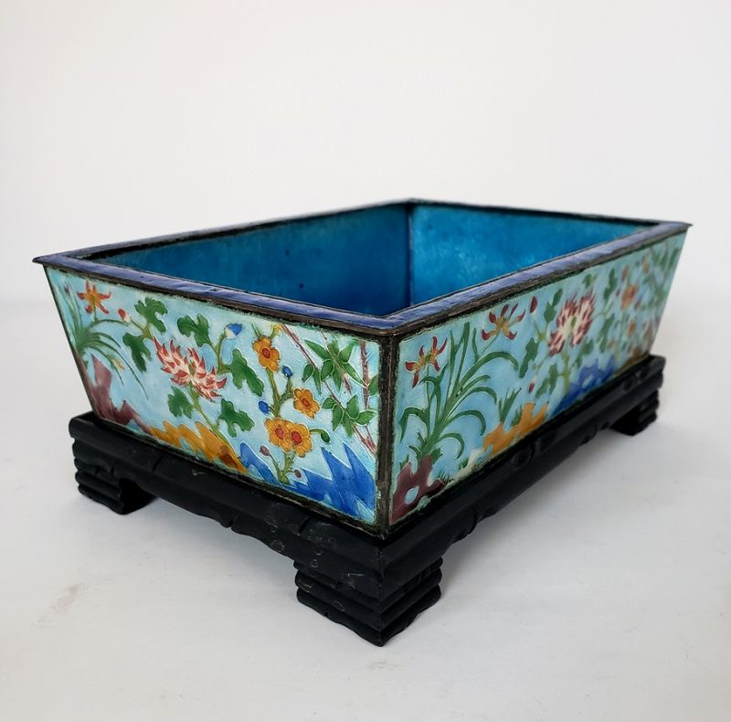 Old Chinese Canton Export Enamel Rectangular Planter on Stand