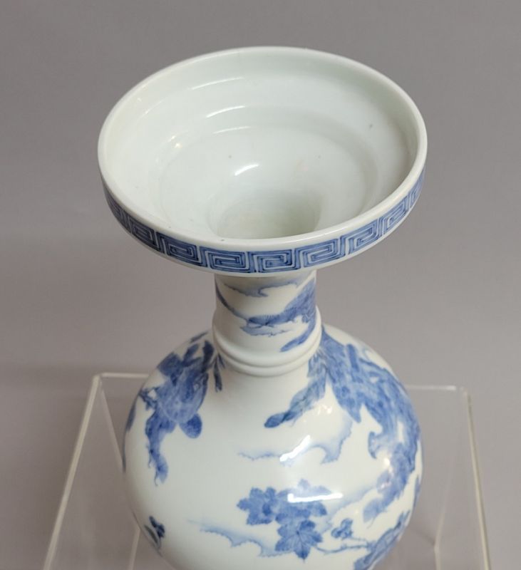 19th C Blue and White Japanese Hirado Porcelain Vase