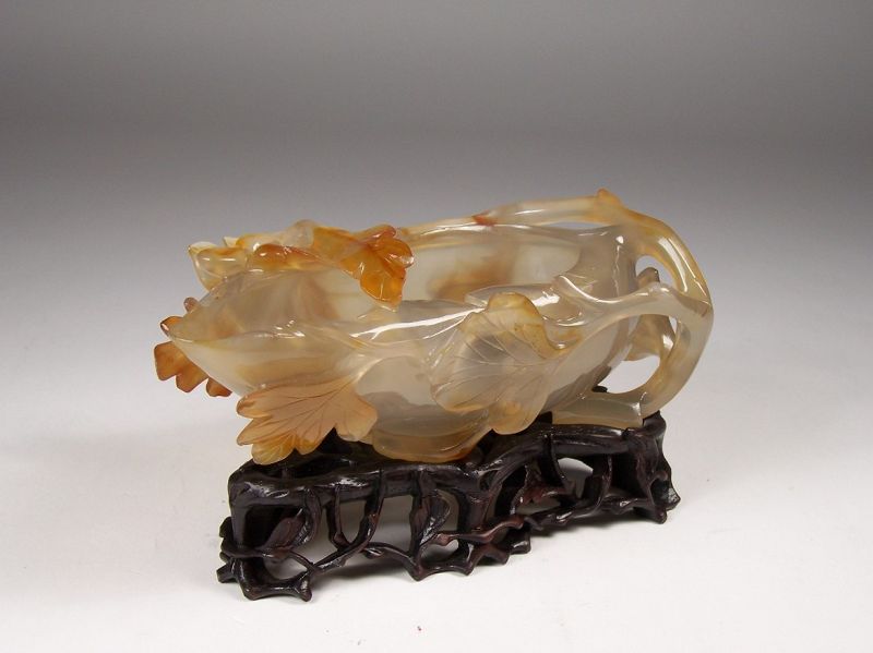 Late Qing Carved Agate Lotus Brush Washer with Zitan Stand