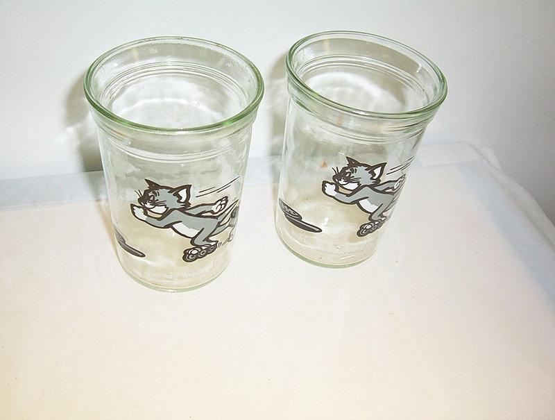 Welch's jelly glass featuring Tom &amp; Jerry 1990 empty