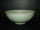 Rare southern Song longquan celadon large bowl 21.5cm