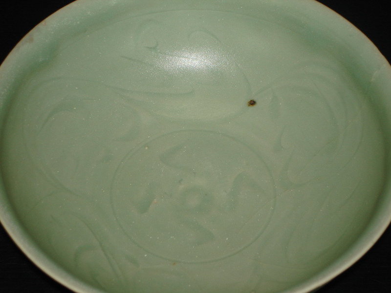Rare southern Song longquan celadon large bowl 21.5cm