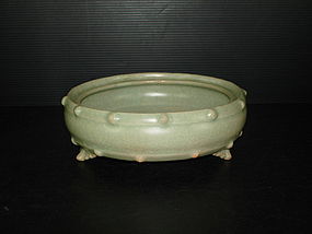 Rare Song dynasty longquan celadon large censer