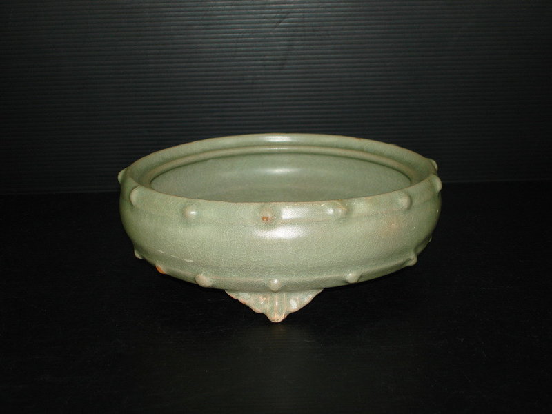 Rare Song dynasty longquan celadon large censer