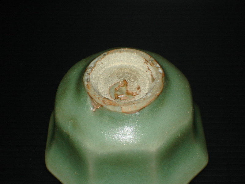 Rare Song dynasty longquan celadon octagonal cup