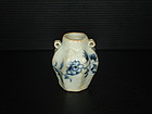 Rare Yuan dynasty blue and white star shape jar