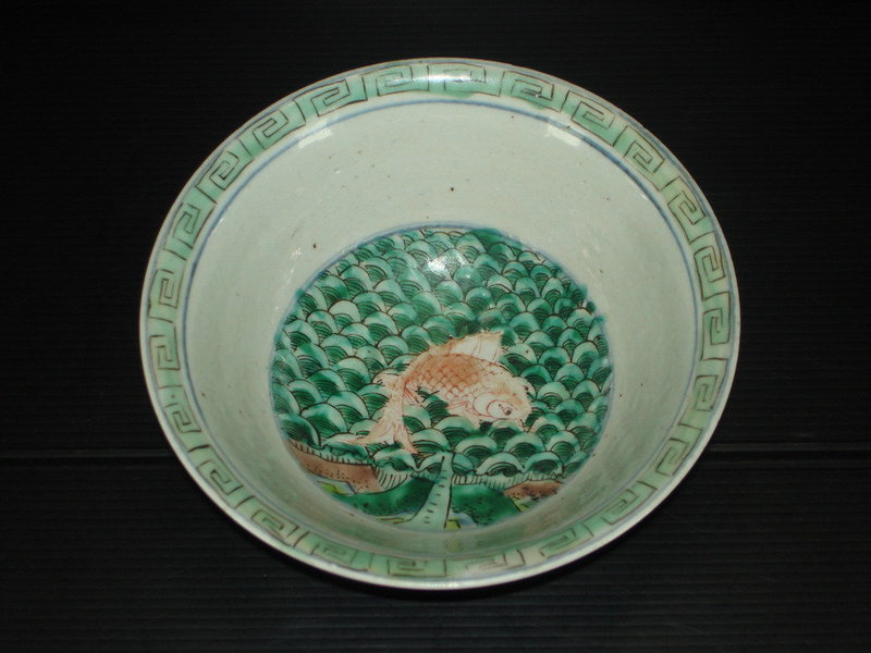 Transitional Shunzhi 17th century enamel wucai bowl